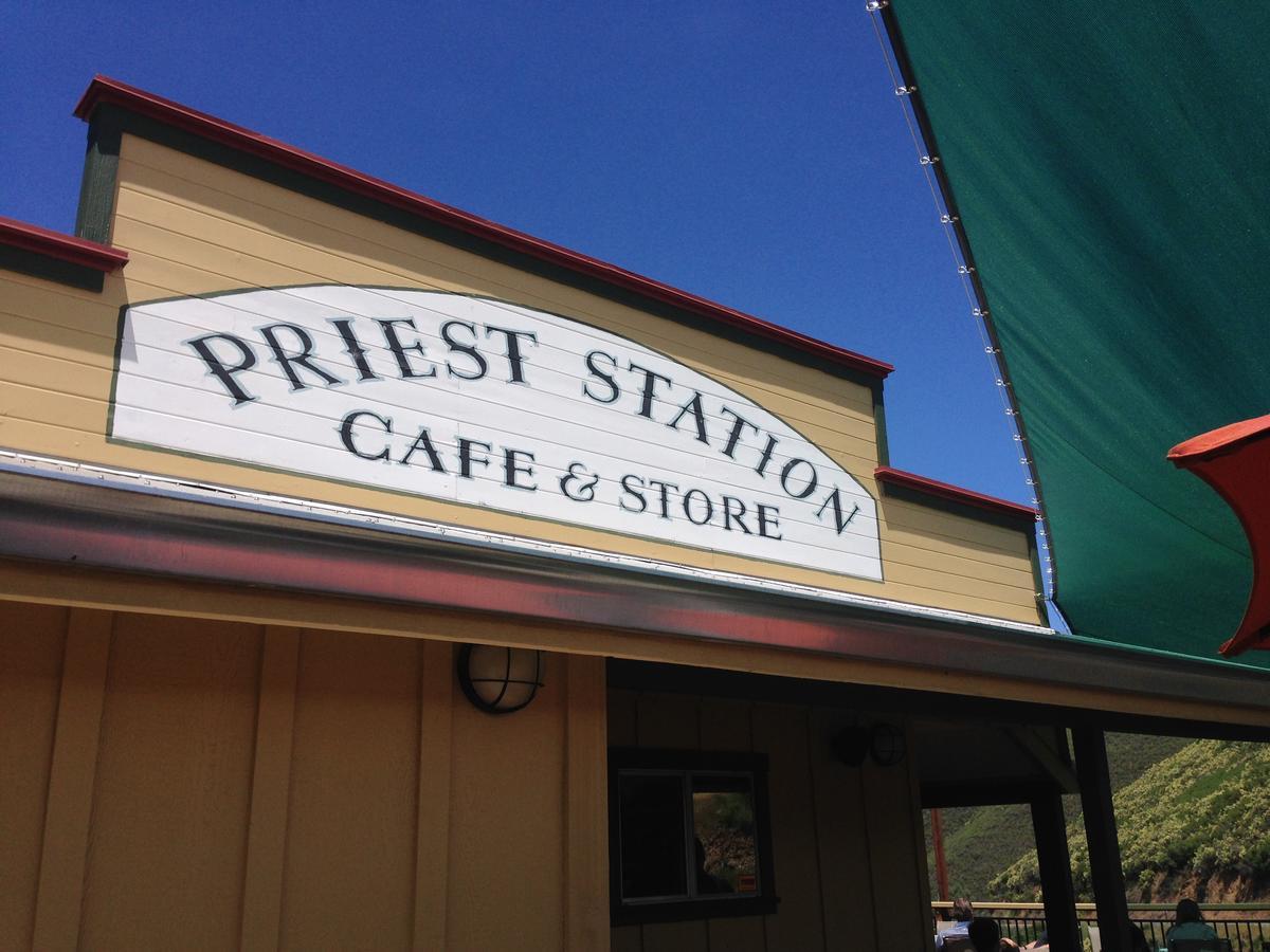 Priest Station Cafe & Cabins Groveland Eksteriør bilde